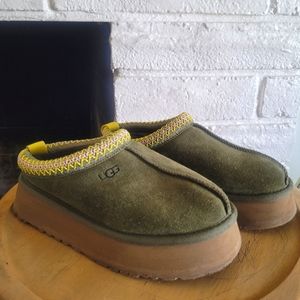 Ugg Tazz